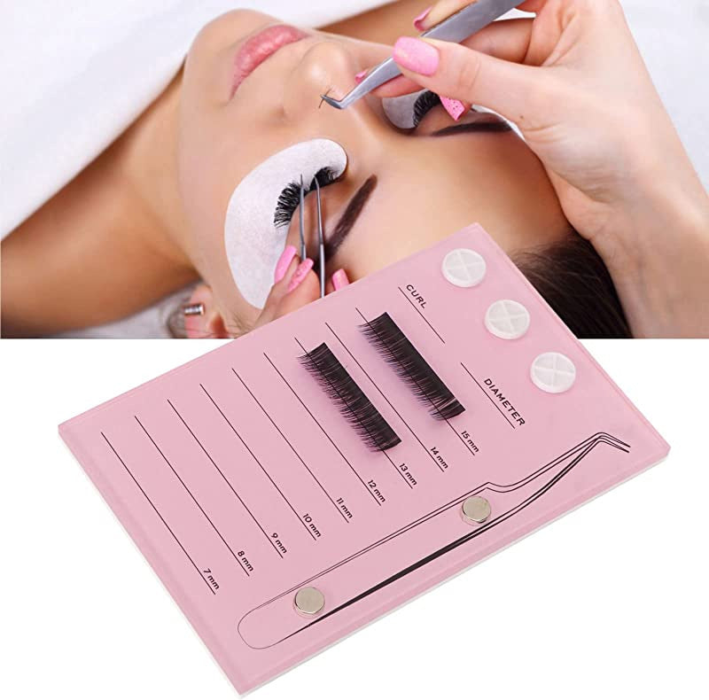 Organizer pad for eyelash extensions, with magnetic holder for tweezers